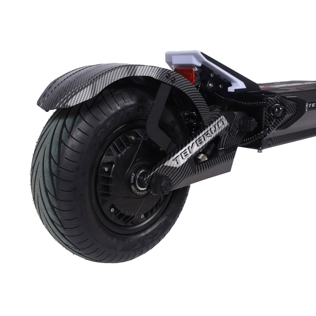 TEVERUN FIGHTER SUPREME 7260R V4 2025 rear wheel rear engine