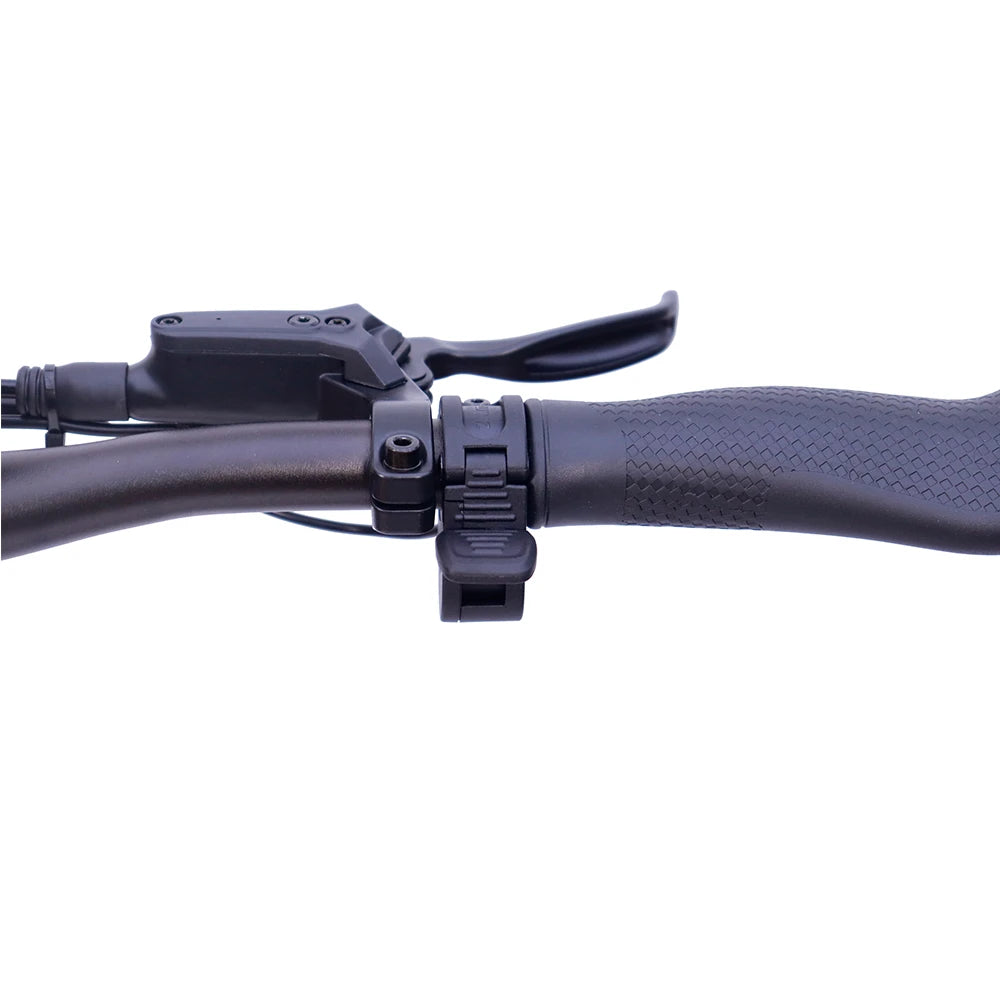 KuKirin G3 Pro Electric Scooter main image control screen dashboard area Accelerator trigger